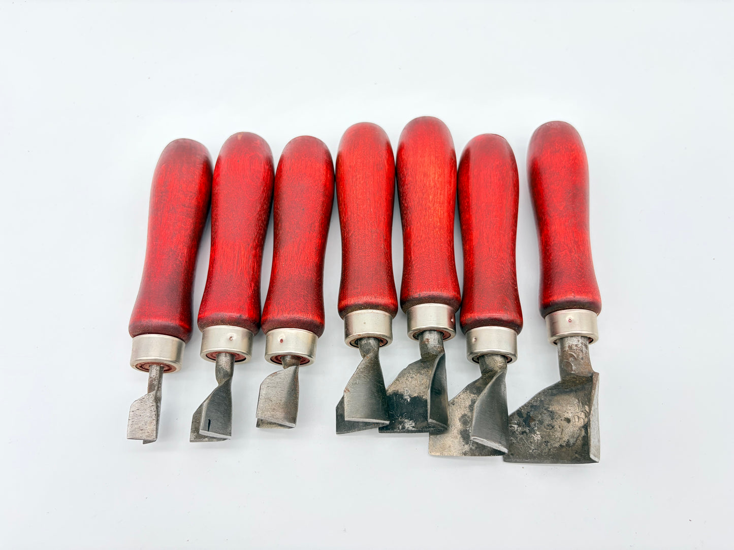 Round and English point punches