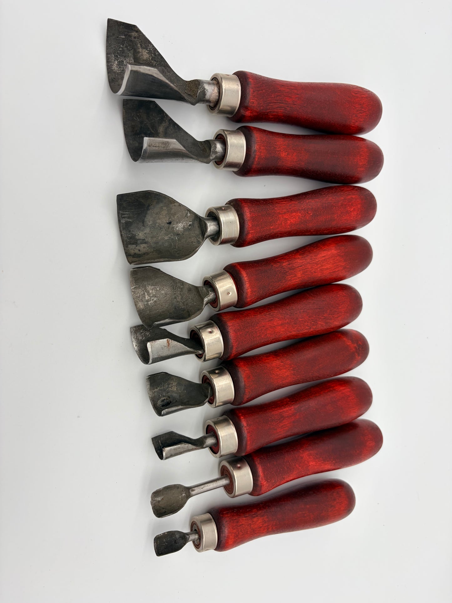 Round and English point punches