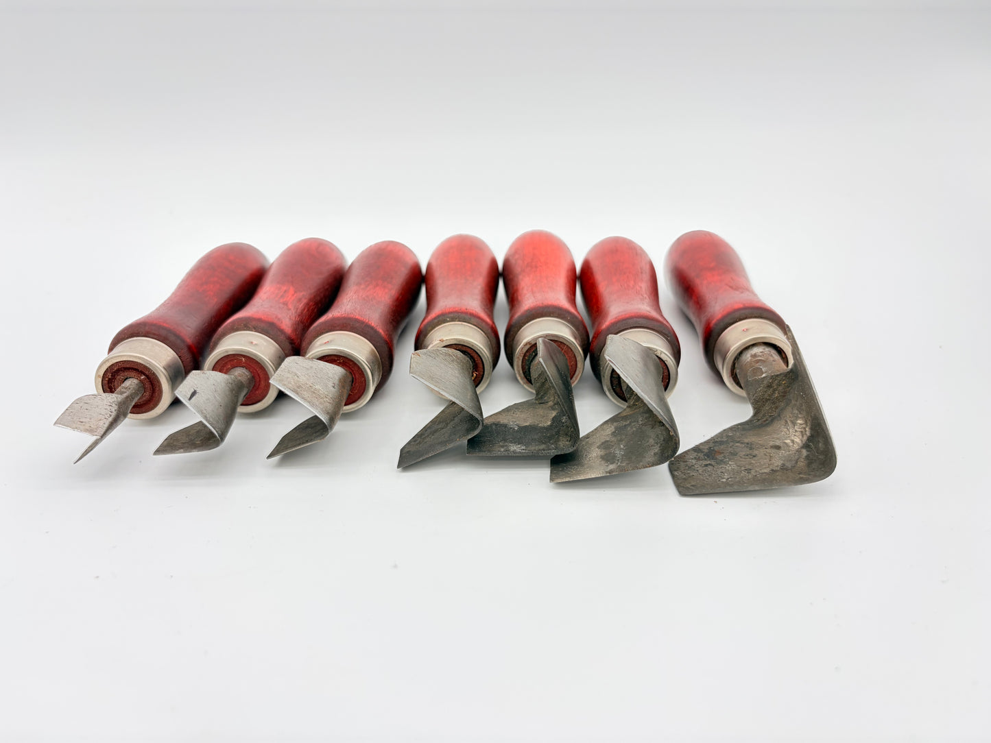 Round and English point punches